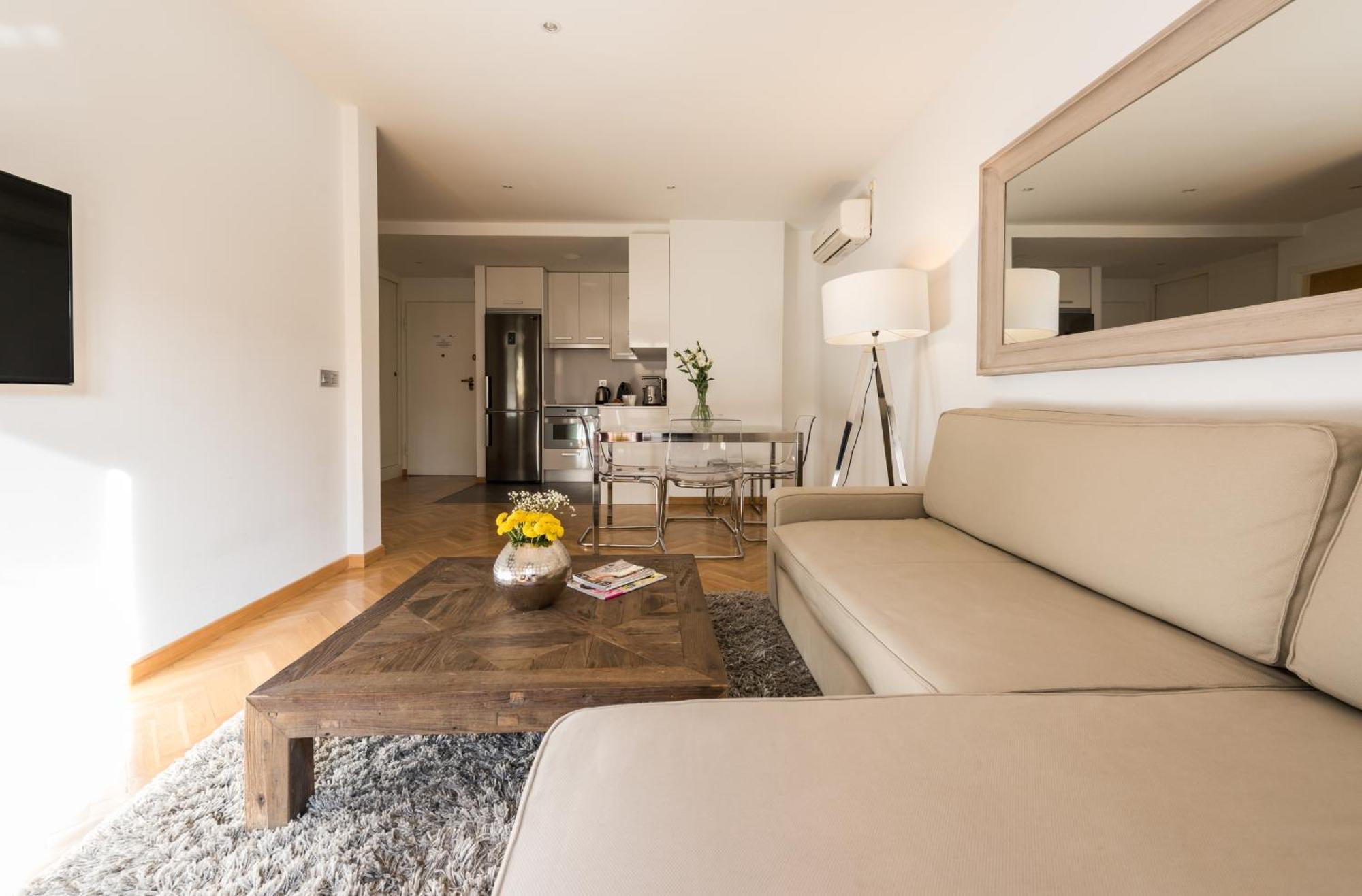 Downtown Urban Apartment Madrid Luaran gambar