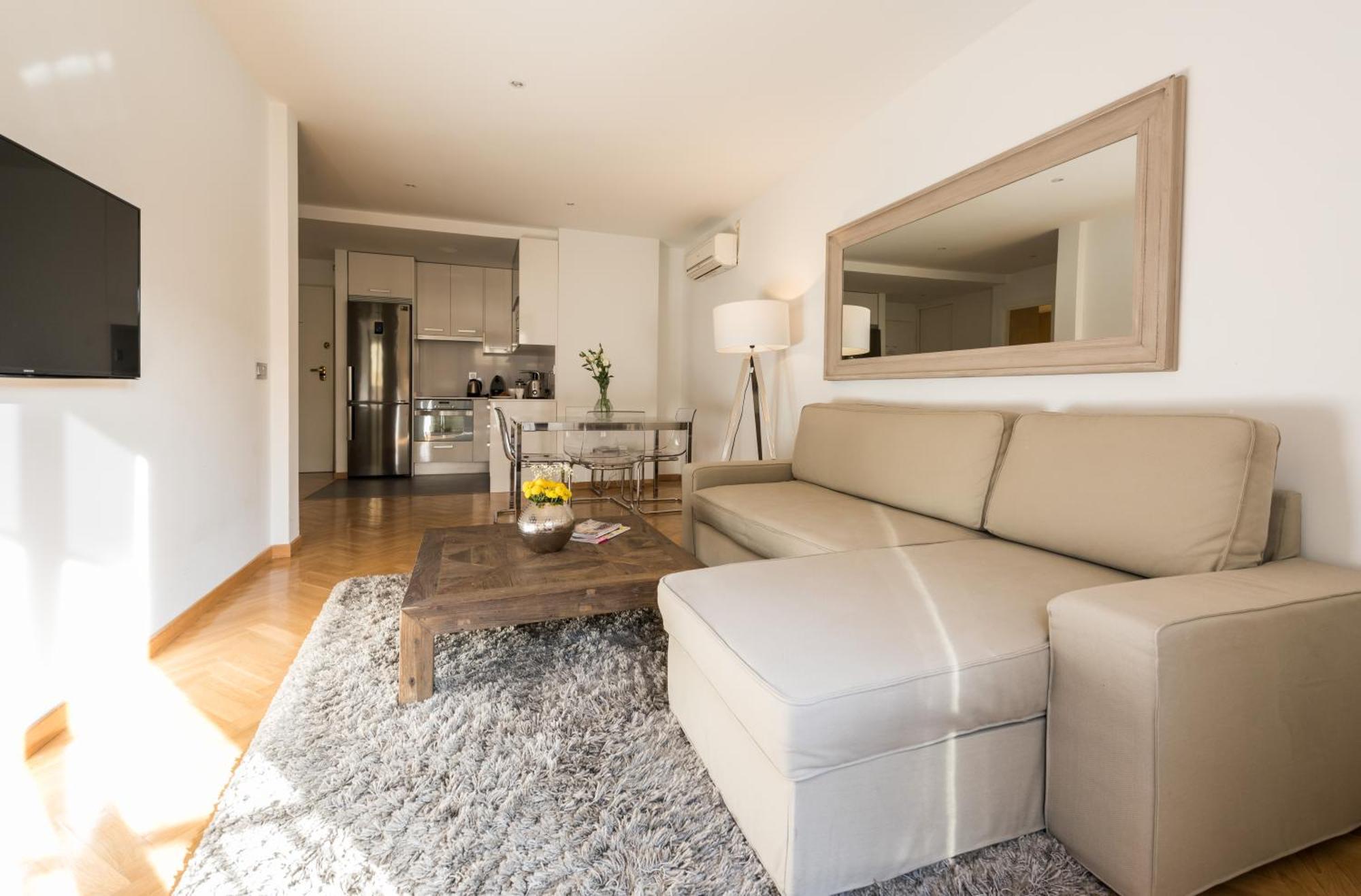 Downtown Urban Apartment Madrid Luaran gambar