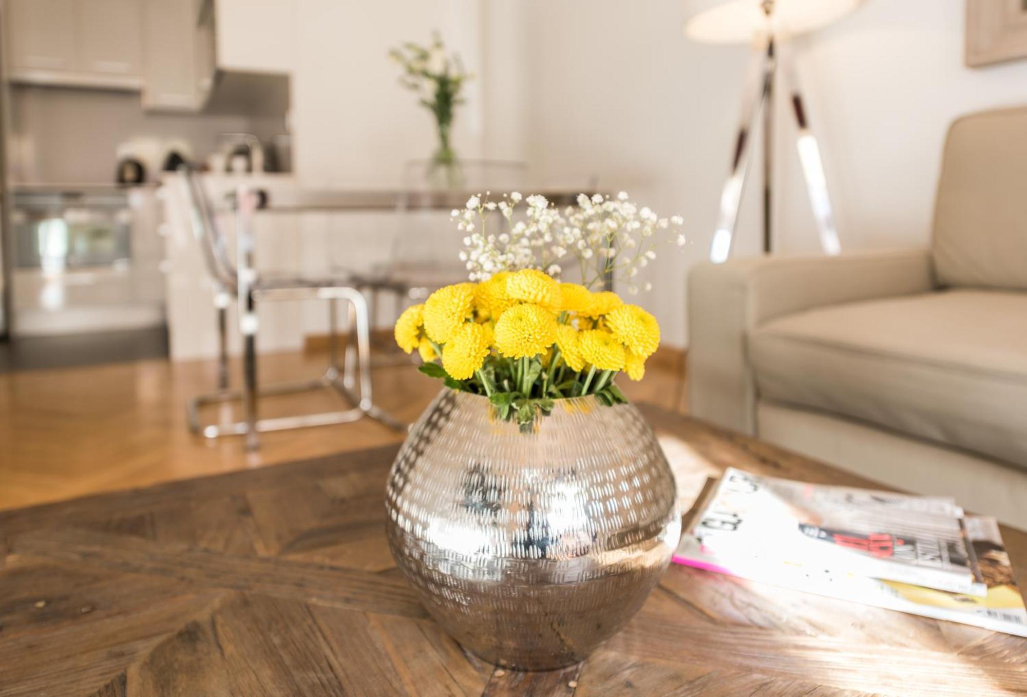 Downtown Urban Apartment Madrid Luaran gambar