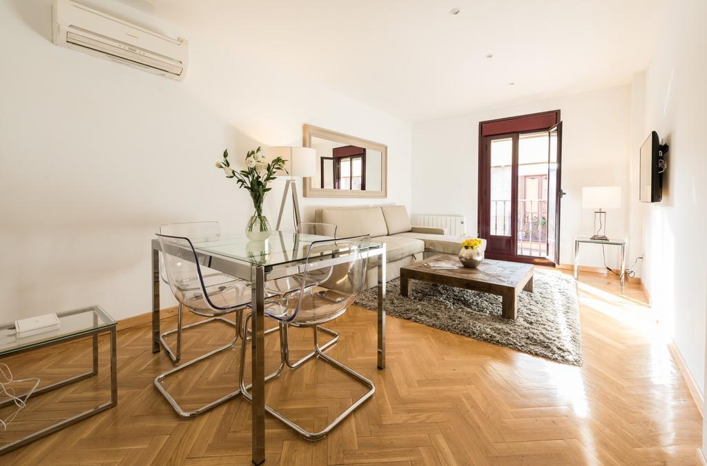 Downtown Urban Apartment Madrid Luaran gambar